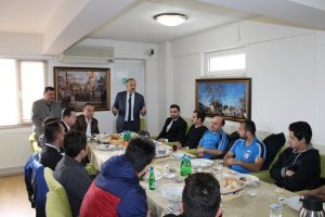 G&uuml;rsu esnaf takımına sahip &ccedil;ıkıyor