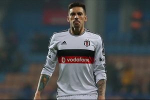 Beşiktaş'ta Sosa şoku!