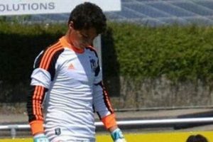 Beşiktaş'ın kalecisi &ouml;l&uuml;mle pen&ccedil;eleşiyor!