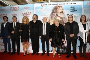 'Mandıra Filozofu İstanbul' filminin galası yapıldı