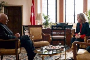 'T&uuml;rkler g&uuml;venilmez el&ccedil;isini kovalım!'