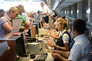 Rus turistlerin kimlikle girişine turizmcilerden destek