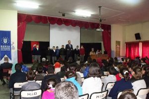 Harmancıklı &ouml;ğrencilere '&ouml;zg&uuml;ven' semineri