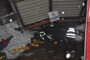 Bursa'da &ccedil;&ouml;ken &ccedil;atının gizemini bilirkişi &ccedil;&ouml;zd&uuml;