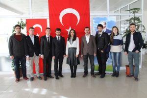 Bursa'da ilkokul &ouml;ğrencilerinden İstiklal Marşı klibi