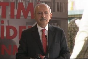 Kendisini de katarak siyasileri eleştirdi