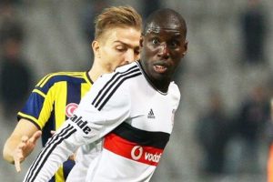 Fenerbah&ccedil;e-Beşiktaş derbisinin saati değişti