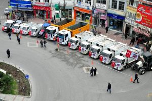 Karacabey Belediyesi'nin yeni ara&ccedil;larını hizmete sundu