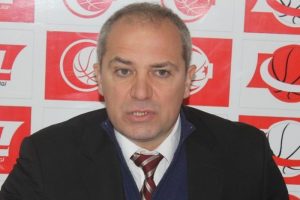 Ekrem Memnun: "Fenerbah&ccedil;e'yi kutluyorum"