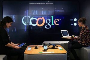 Google ilk fiziksel mağazasını a&ccedil;tı