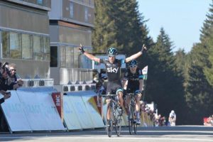 Richie Porte zirveyi fethetti