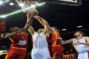 Galatasaray Euroleague'da yenildi