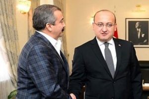 HDP'den a&ccedil;ıklama: İzleme heyetindeki isimler konuşulmadı
