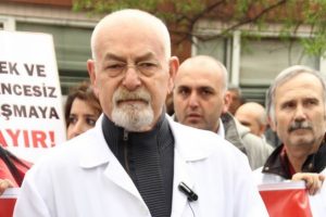Bursa'da sağlık personeli iş bıraktı
