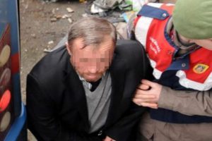 Oğlunu &ouml;ld&uuml;ren sanığın savunması şoke etti