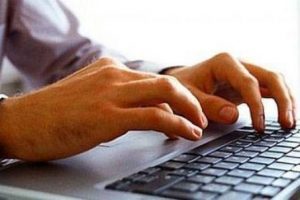 Bursalı muhtarlar b&uuml;rokrasiye takılmıyor