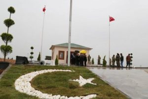 Yeni S&uuml;leyman Şah T&uuml;rbesi hazır!