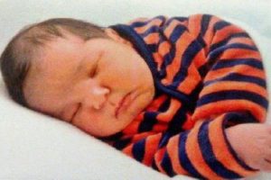 L&ouml;semi hastası &Ouml;mer bebek i&ccedil;in kenetlendiler