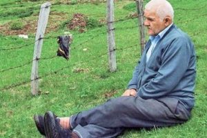 Erkeklere kahvehane kadınlara kafeterya yasak