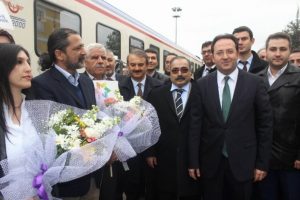 Barış Treni'ne mehterli karşılama