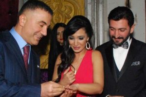 erman Toprak'ın nişan y&uuml;z&uuml;ğ&uuml;n&uuml; Sedat Peker taktı...