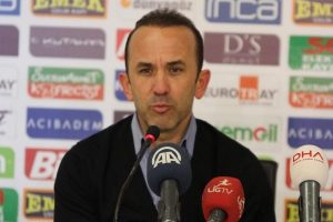 Mehmet &Ouml;zdilek ve futbolculara şok tehdit!
