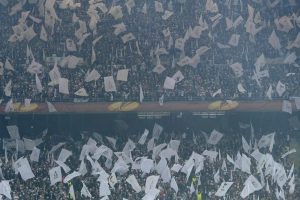 Beşiktaş - Club Brugge ma&ccedil;ının biletleri t&uuml;kendi