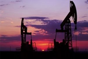 Petrol'de y&uuml;zde 3 d&uuml;ş&uuml;ş yaşandı!