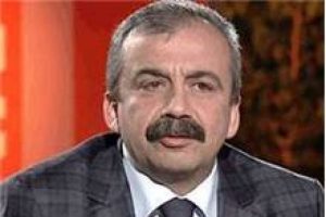 HDP'den flaş Sırrı S&uuml;reyya &Ouml;nder hamlesi!