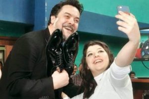Beyazıt &Ouml;zt&uuml;rk'ten ayakkabılı selfie...