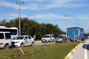 Kalp krizi ge&ccedil;iren s&uuml;r&uuml;c&uuml; &ouml;ld&uuml;