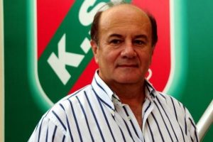 Karşıyaka'ya G&ouml;ztepe'den zeytin dalı