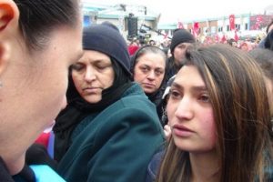 G&ouml;zyaşları i&ccedil;inde Erdoğan'a bu mektubu g&ouml;nderdi