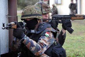 Macaristan'ın Irak'a asker g&ouml;nderme kararı