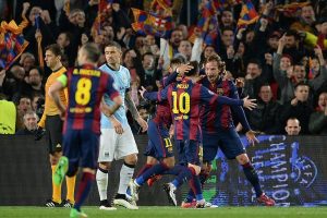 Bar&ccedil;a City'i kupanın dışına itti!