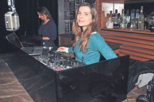 Kayıp oyuncu ortaya Dj olarak &ccedil;ıktı...