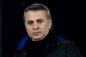 Orman ma&ccedil; oynanırken stadı terk etti