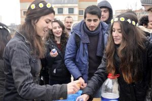 Kocaeli &Uuml;niversitesi'nde nevruz kutlaması