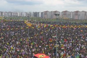 Vatandaşlar Nevruz'a akın ediyor