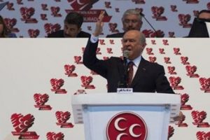 Bah&ccedil;eli: 'T&uuml;rk milleti buradan &ccedil;ıkacak sesi beklemektedir'