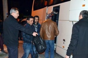 Dalgalardan korkunca kendilerini ihbar ettiler