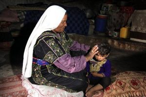 İsrail işgaline karşı mağarada yaşıyorlar