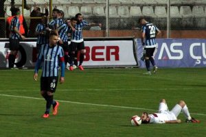 Adana Demirspor 90'da g&uuml;ld&uuml;