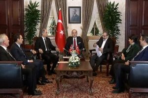 Erdoğan'dan 'Dolmabah&ccedil;e pozu da yanlıştı' &ccedil;ıkışı