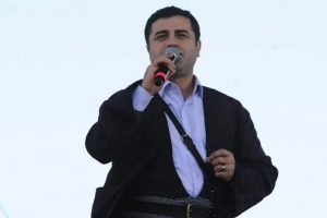 Demirtaş: "S&uuml;re&ccedil;ten değil barıştan bahsedeceğiz"