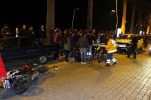 Motosikletle cip &ccedil;arpıştı: 2 yaralı