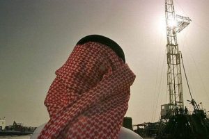 Petrol Suudi Arabistan`la d&uuml;ş&uuml;şte