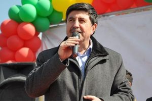 'K&uuml;rtler zıkkımın k&ouml;k&uuml;n&uuml; istiyor'