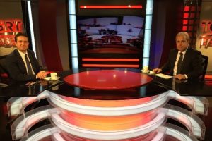 B&uuml;lent Arın&ccedil;'a tepkiler s&uuml;r&uuml;yor