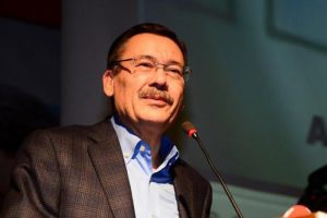 Melih G&ouml;k&ccedil;ek'ten Arın&ccedil;'a a&ccedil;ık mektup!